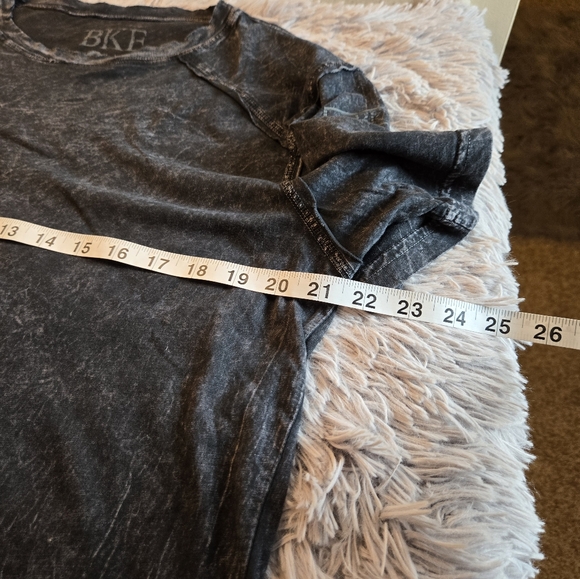 BKE Gray Tee Shirt Size Large - Picture 9 of 14